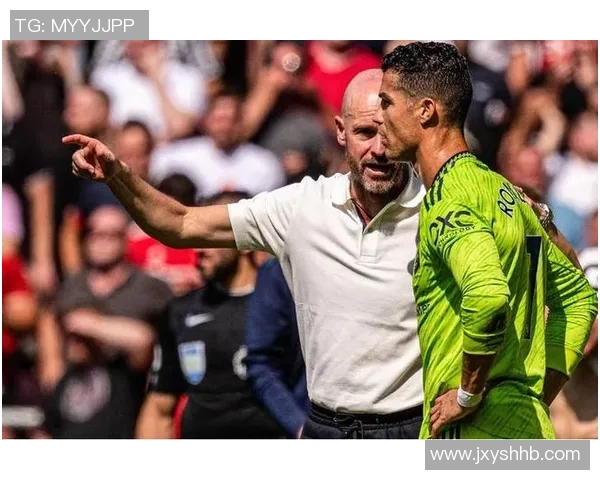 C罗在对阵罗马时遭遇嘲讽引发热议球迷反应各异 C罗在对阵罗马时遭遇嘲讽引发热议球迷反应各异